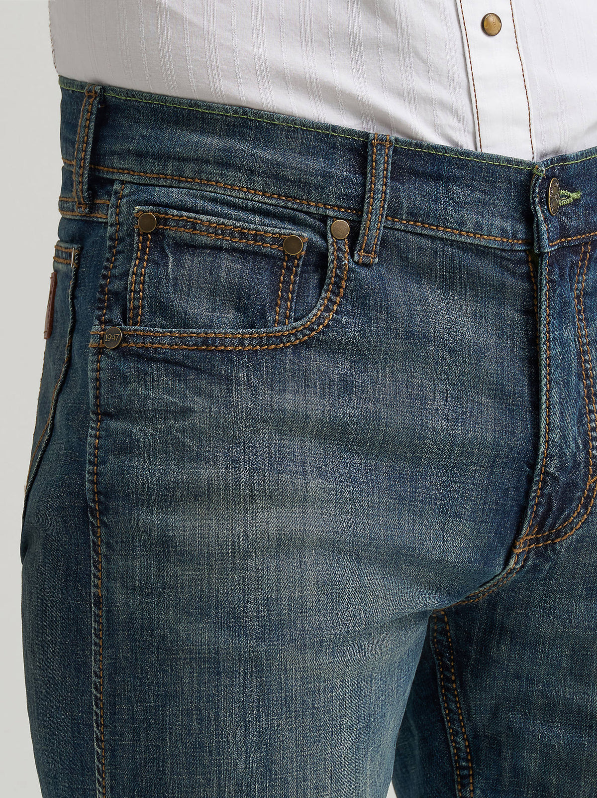 Wrangler Bozeman Slim Straight