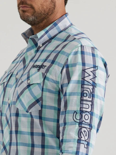 Final Sale ✨ Wrangler Logo Blues Button Up