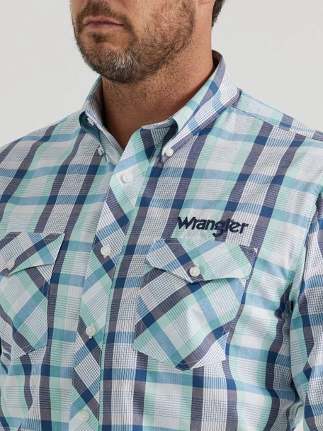 Final Sale ✨ Wrangler Logo Blues Button Up
