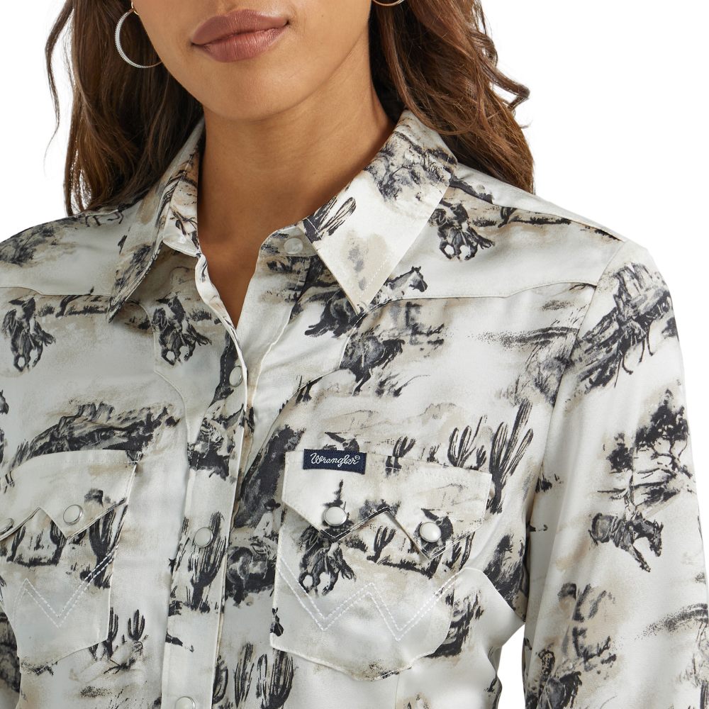 Wrangler Happy Trails Women's Snap Up