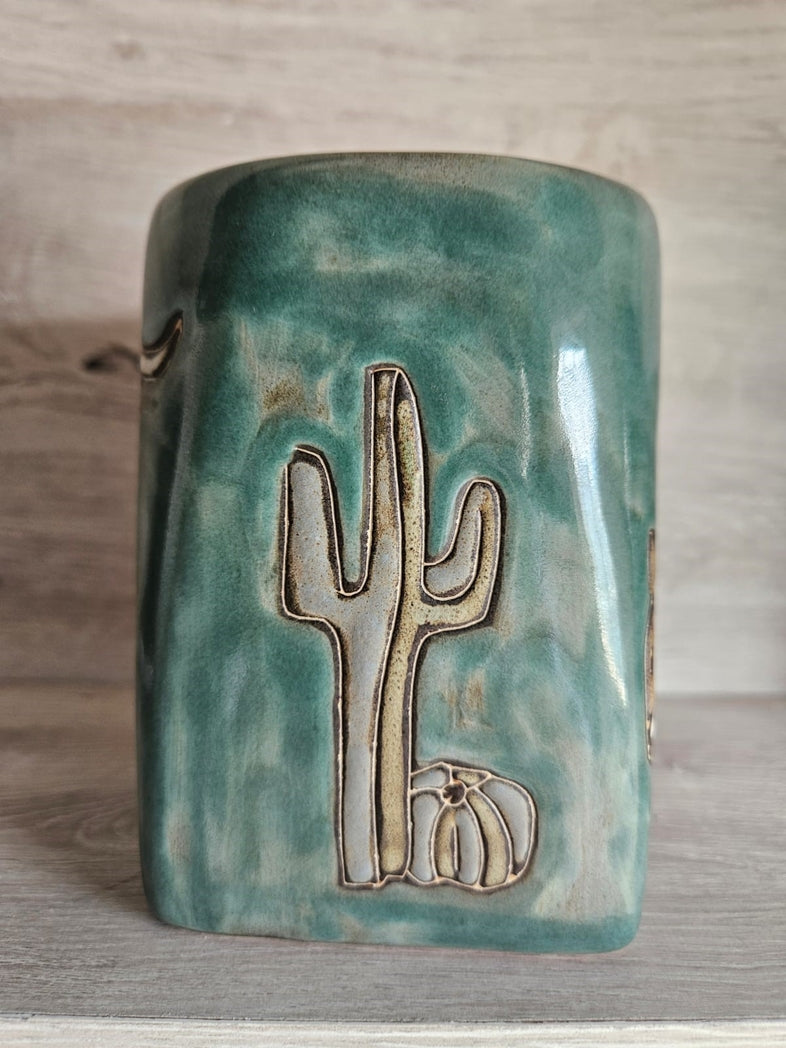 Mara Stoneware Texas Wildlife Mug