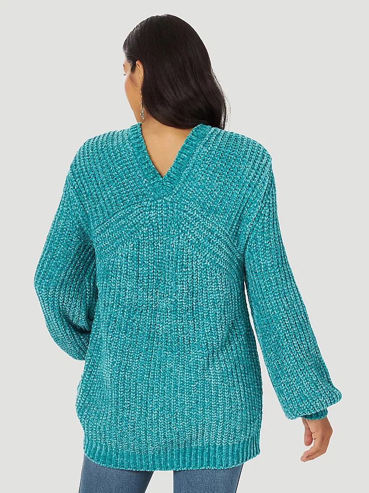 Alice Wrangler Comfy Sweater with v-neck teal color