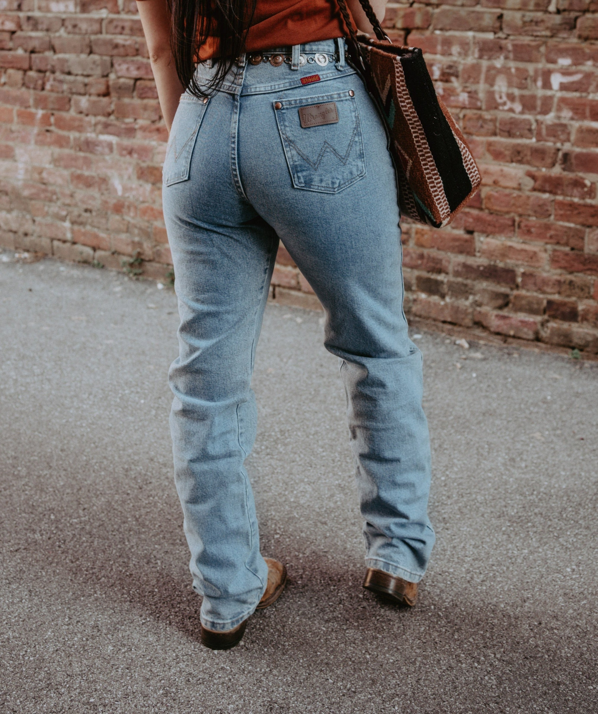 Rare Vintage 90s Wranglers online USA 12MWZG High Waisted Cowboy Cut Jeans Light Wash