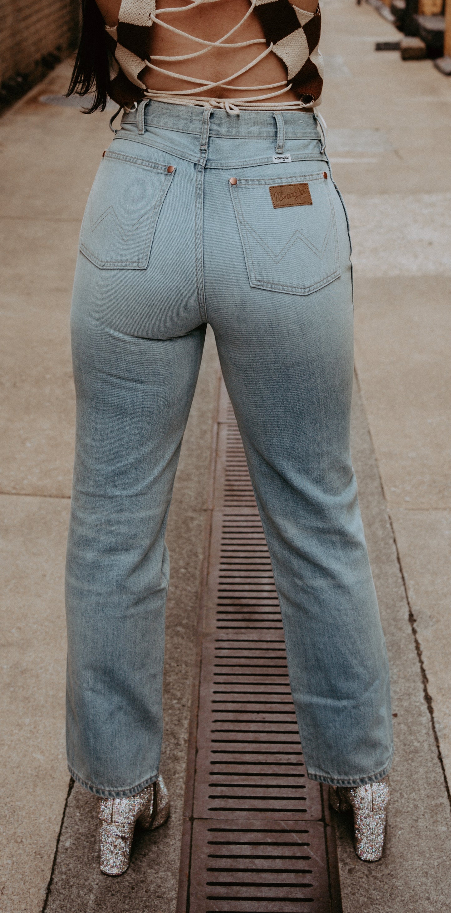 Final Sale ✨Wrangler Vintage Wild West Cropped Jean