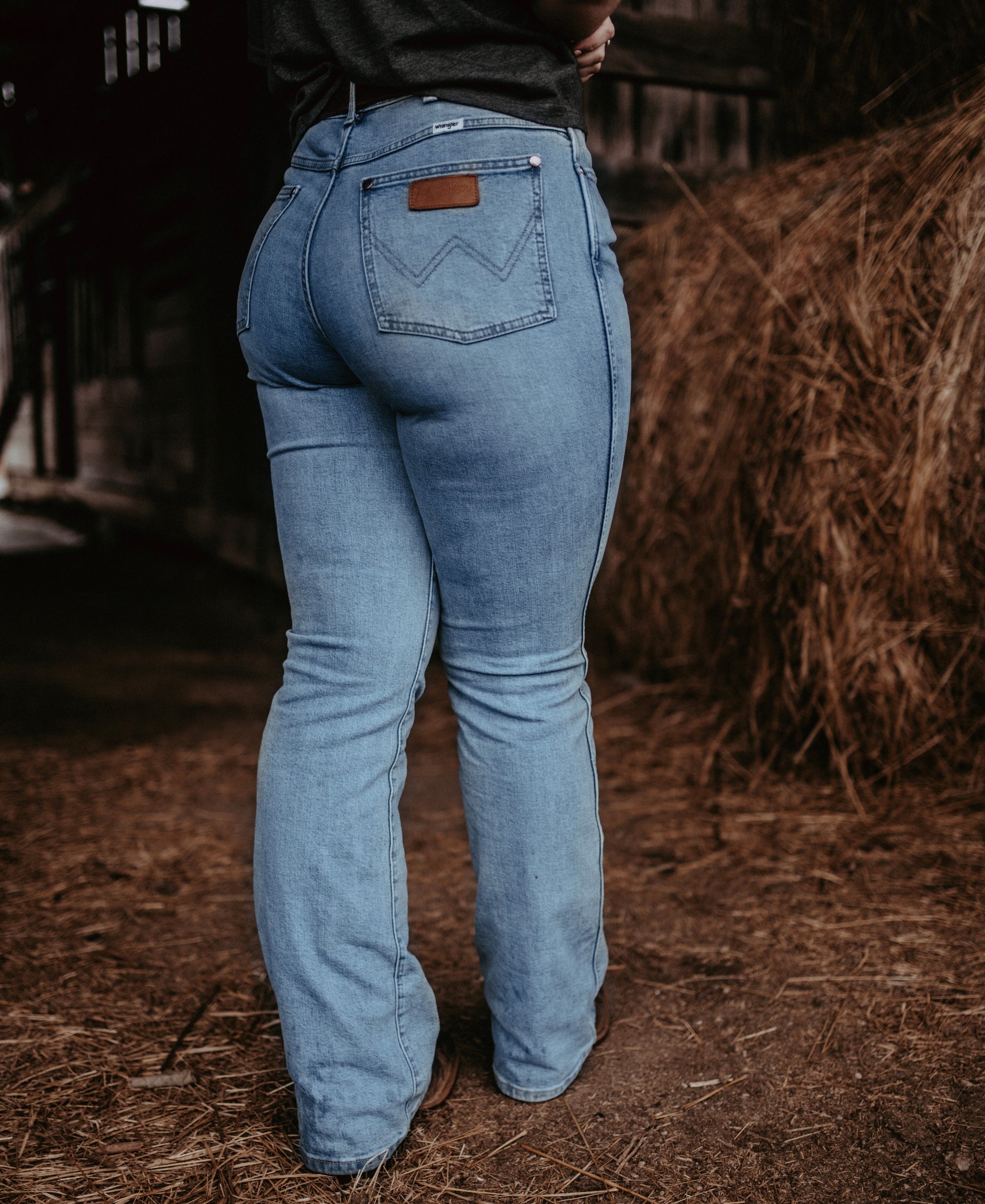 Final Sale ✨ Wrangler Dusty LightWash Bootcut – Wiseman's Western