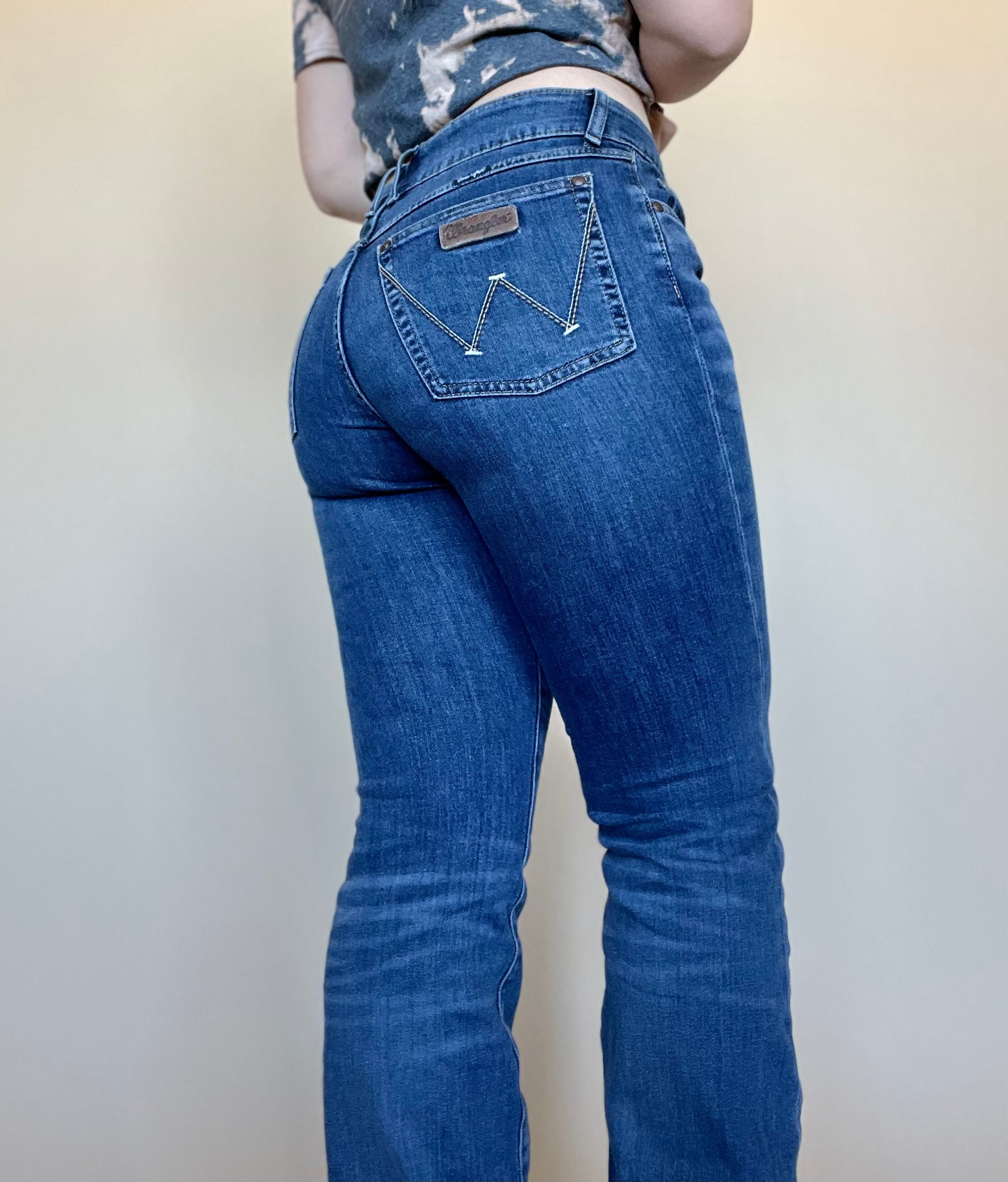 Wrangler jeans deals womens sale