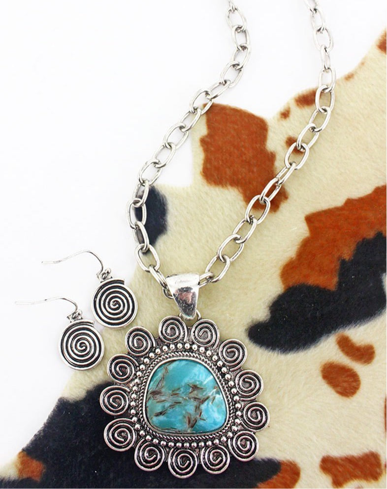 TURQUOISE SUNSPIRIT NECKLACE AND EARRING SET