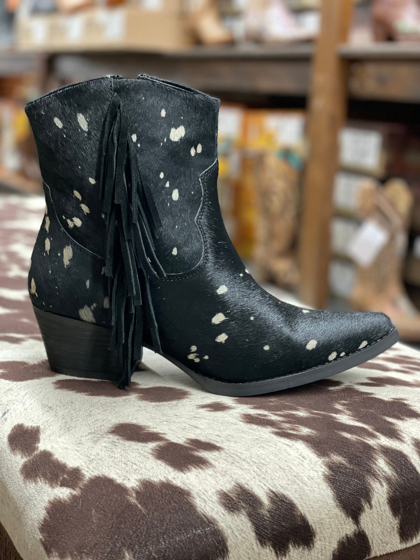 Cowtown Black Women’s Boots