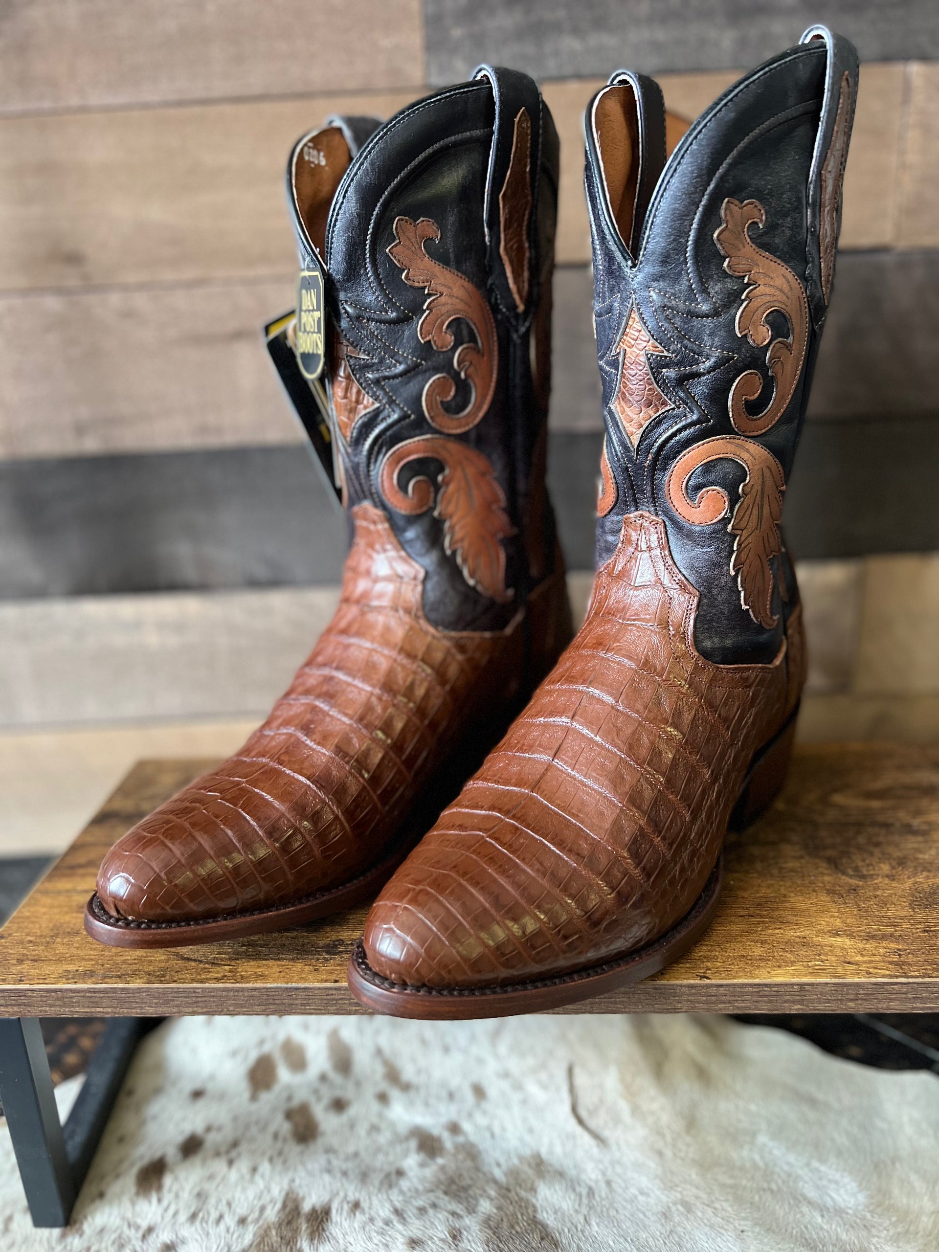 Dan post store crocodile boots