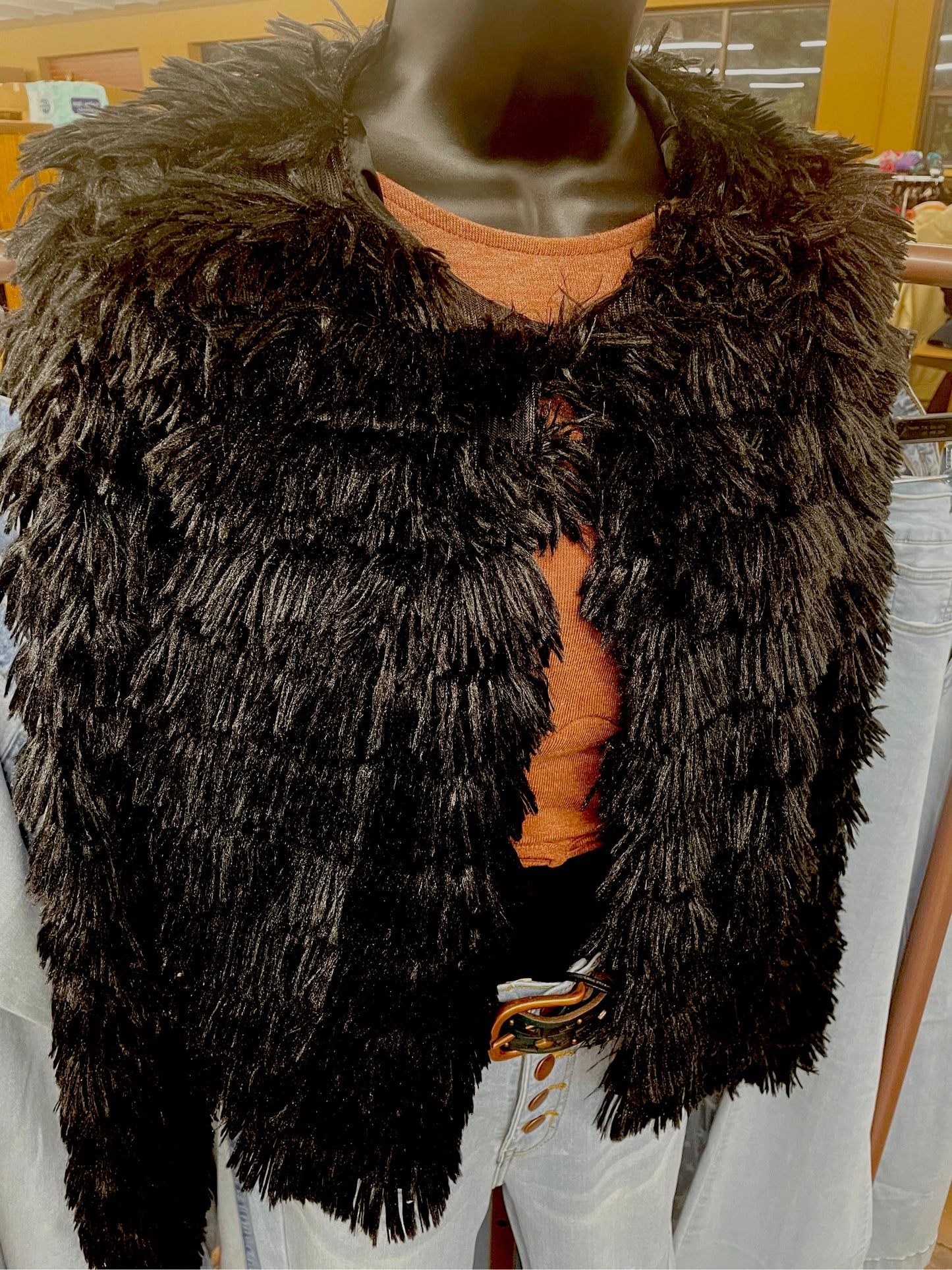 Final Sale ✨ The Dutton Faux Fur Cropped Jacket